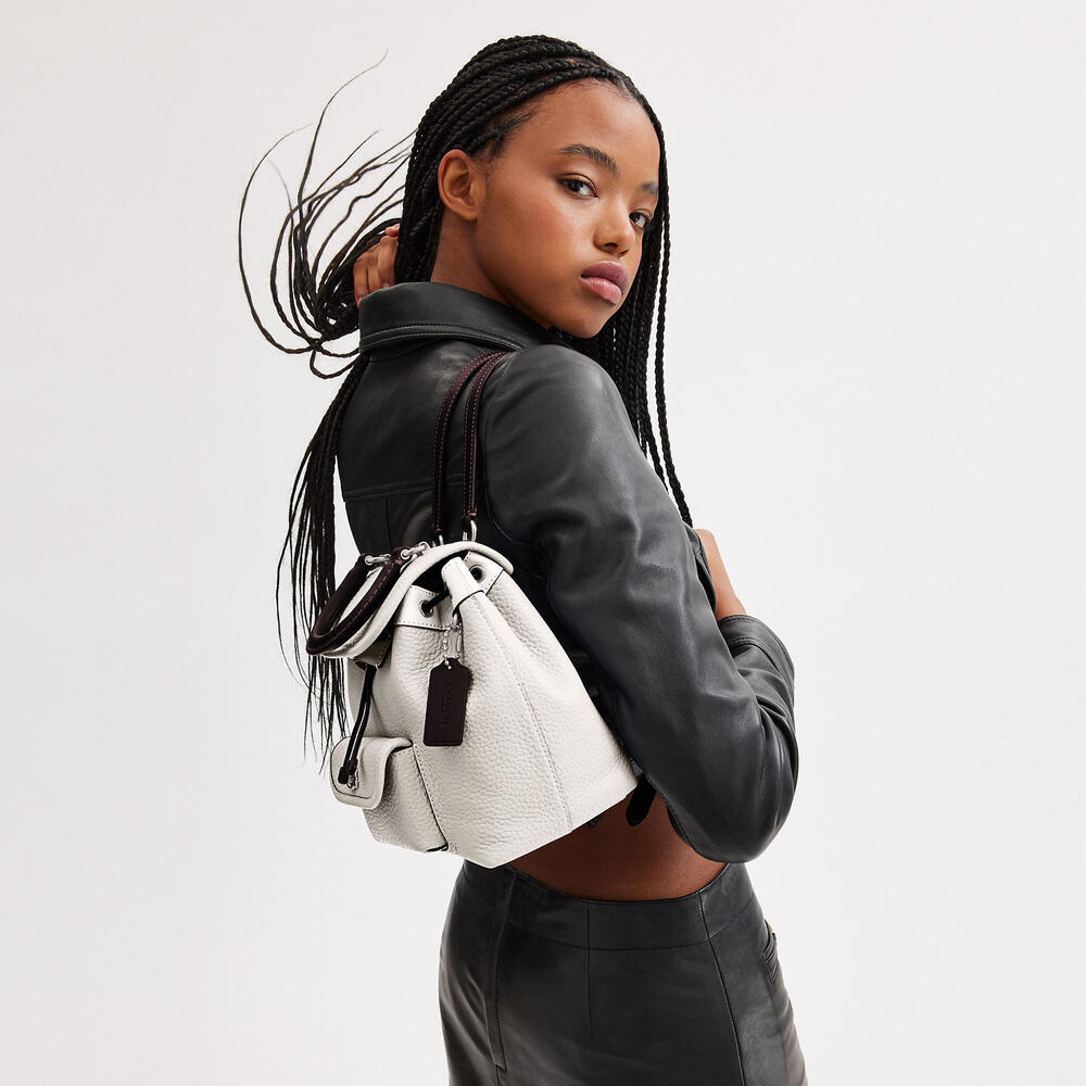 Riya Backpack 21 In Colorblock - Picture 5 of 13